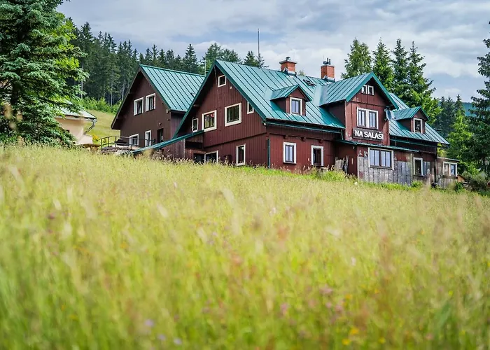 Nova Salas Lägenhetshotell Pec pod Snezkou